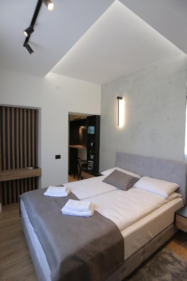 Bonanza Apartments Ni Buitenkant foto